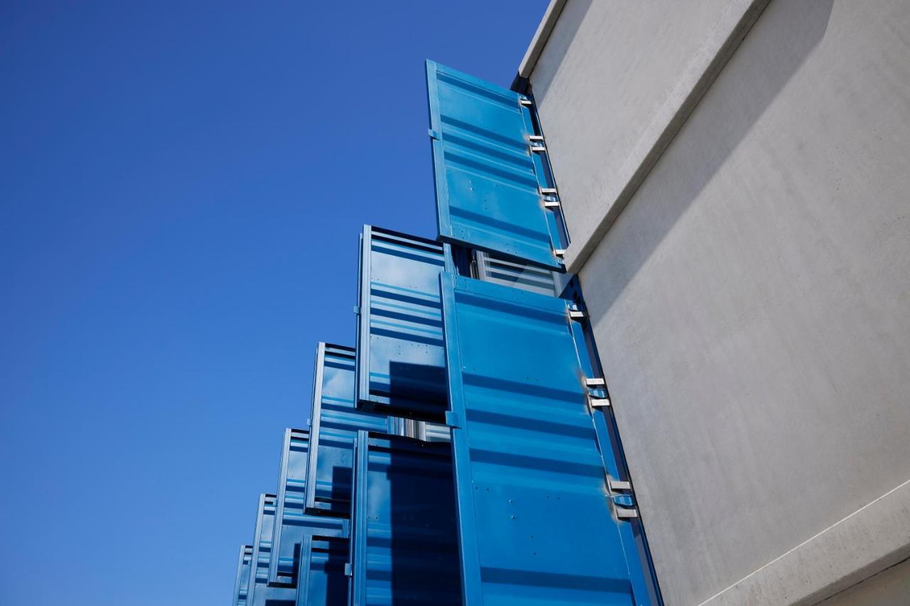 Tin Inn - Erkelenz - Das Hotel Aus Hochwertig Ausgebauten Ueberseecontainern Extérieur photo