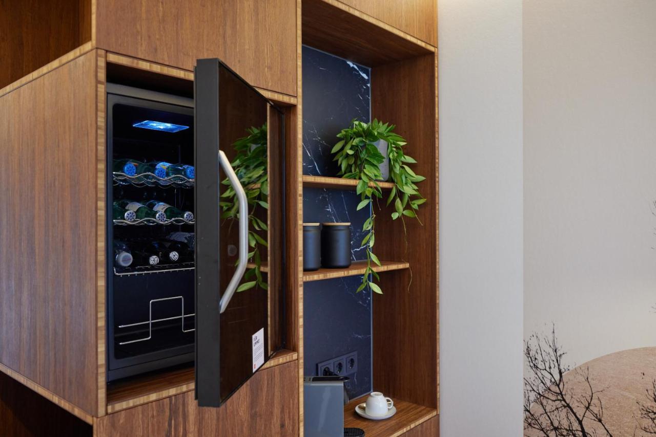 Tin Inn - Erkelenz - Das Hotel Aus Hochwertig Ausgebauten Ueberseecontainern Extérieur photo