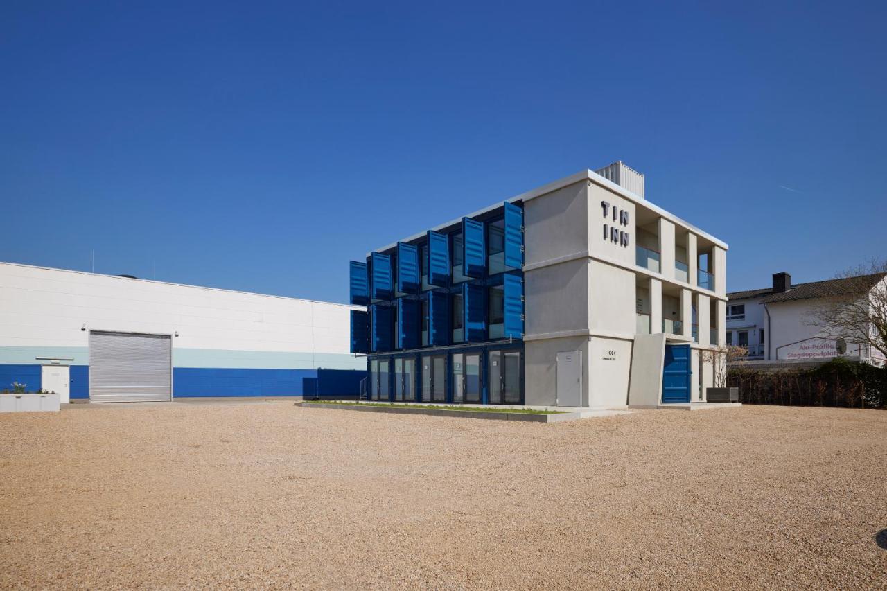 Tin Inn - Erkelenz - Das Hotel Aus Hochwertig Ausgebauten Ueberseecontainern Extérieur photo